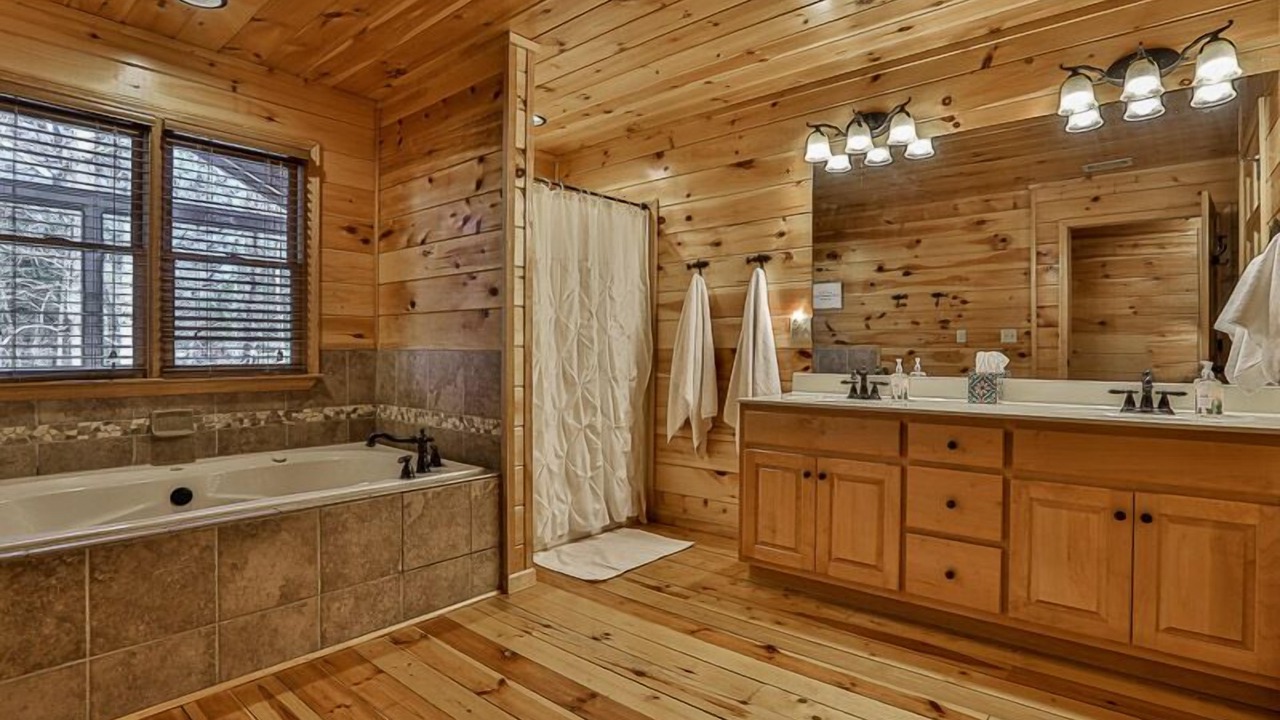 Photo of Bathroom in Ellijay