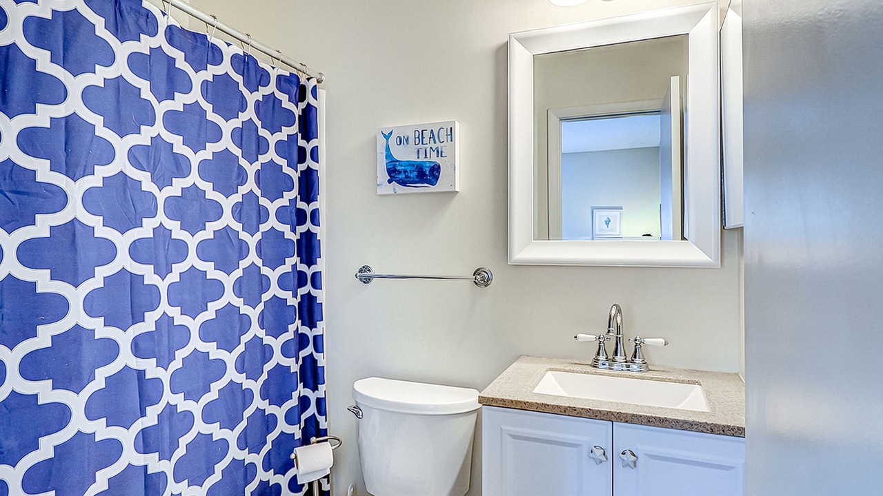 Photo of Bathroom in Folly Field