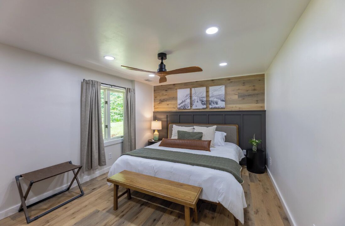 Photo of Bedroom in Slatyfork Farm