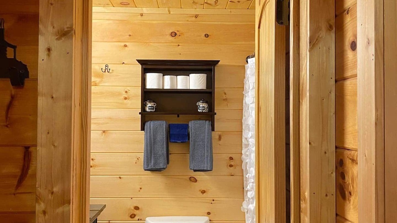 Photo of Bathroom in Chalet Village