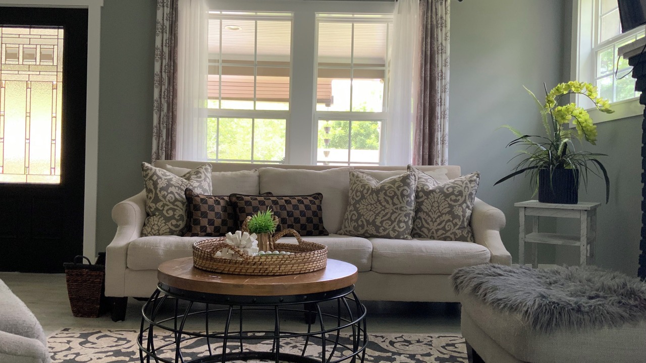 Photo of Livingroom in Franklin
