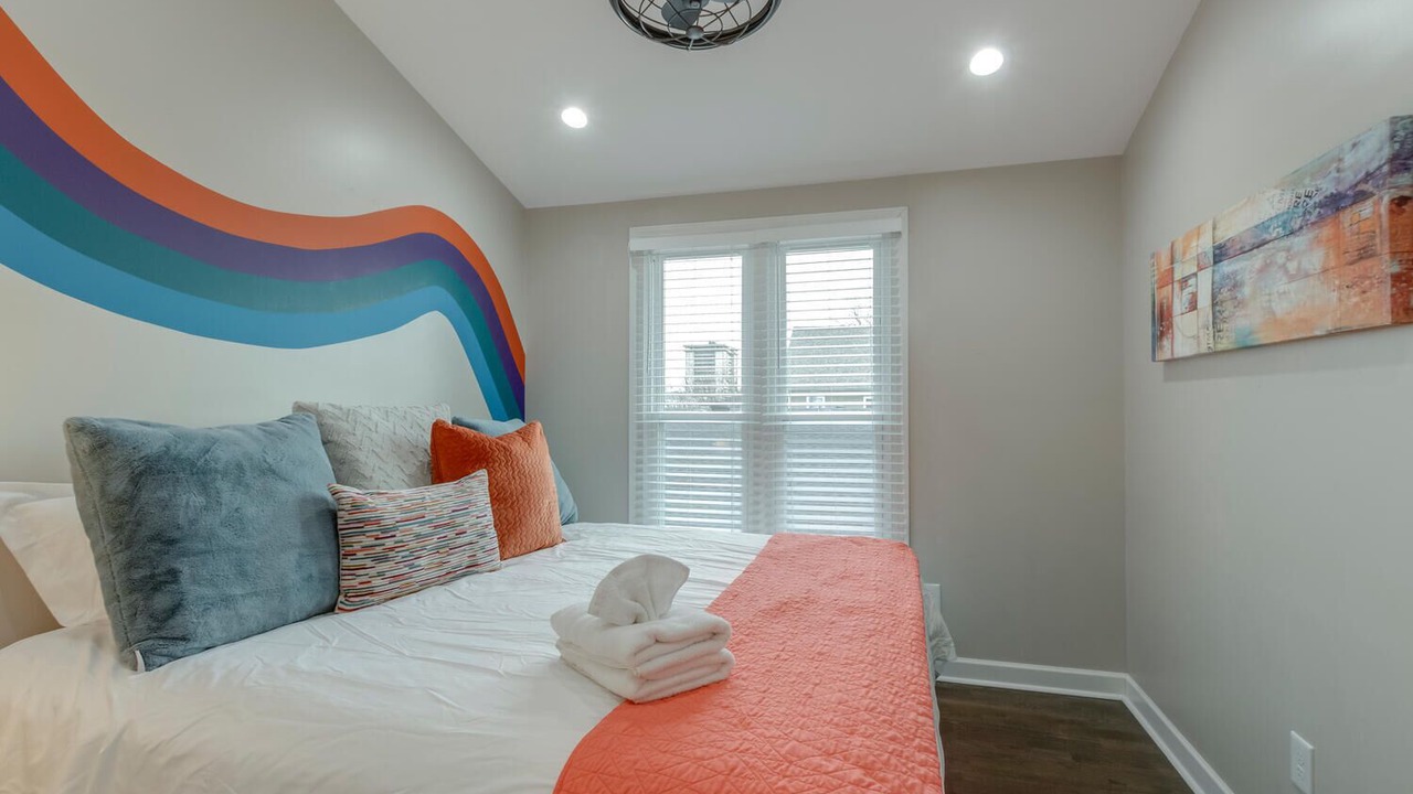 Photo of Bedroom in Hillsboro West End