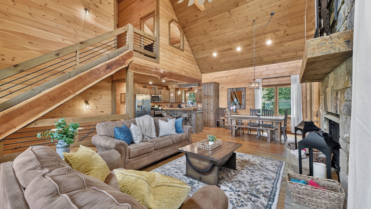 Photo of Livingroom in Blue Ridge