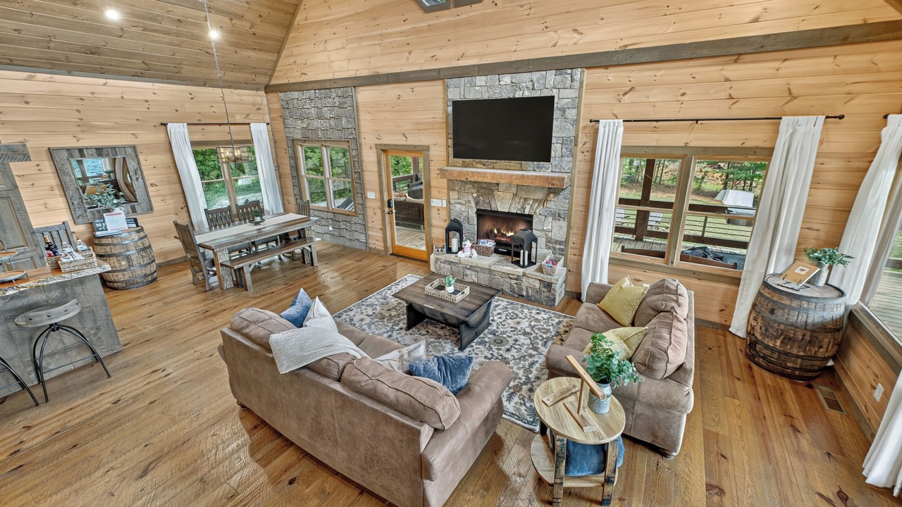 Photo of Livingroom in Blue Ridge