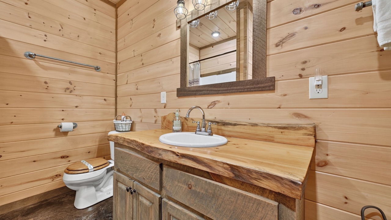 Photo of Bathroom in Blue Ridge