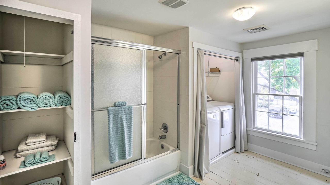 Photo of Bathroom in Troy