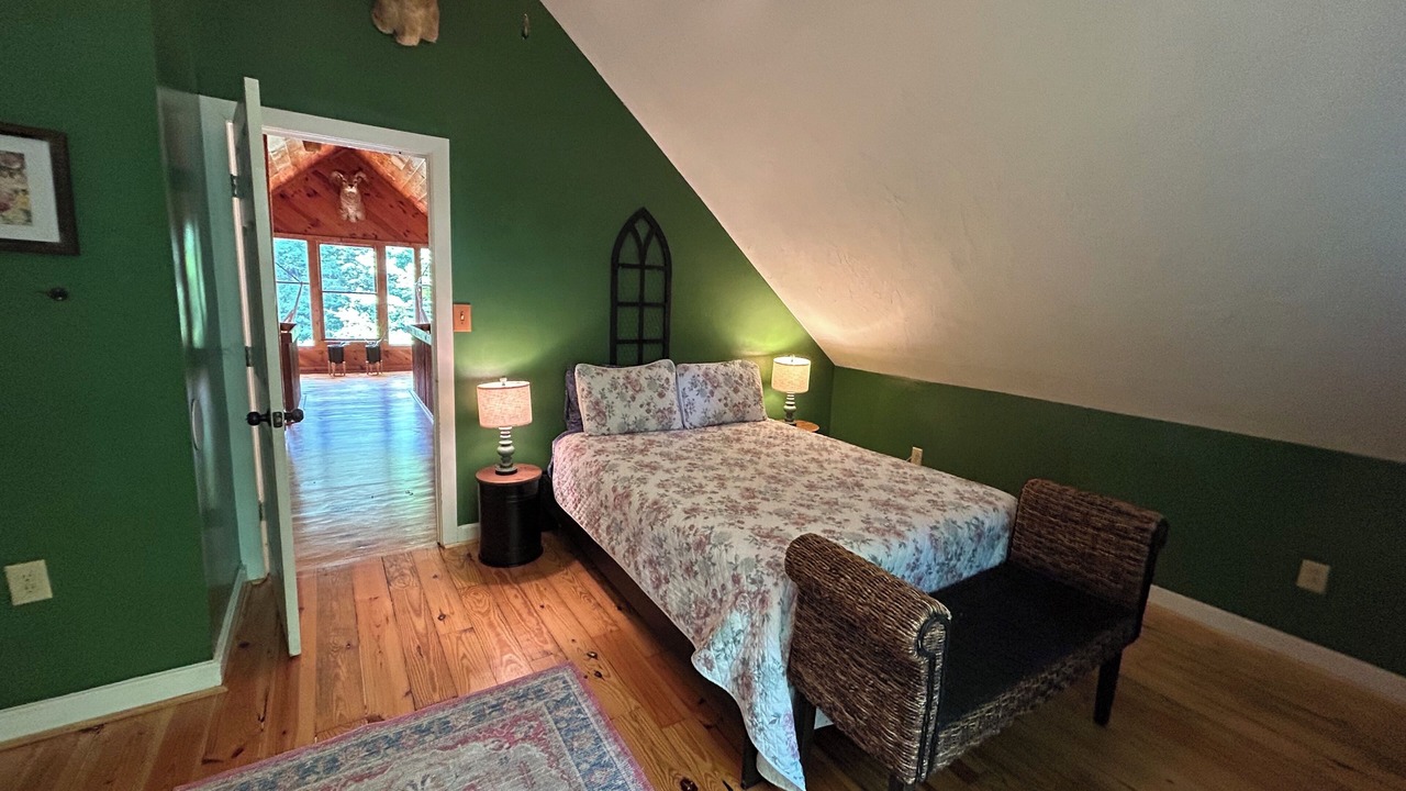 Photo of Bedroom in Ellijay