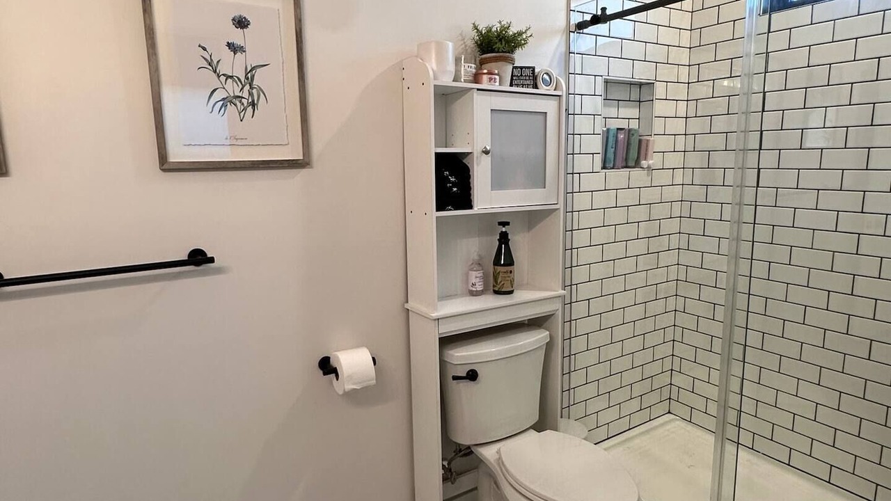 Photo of Bathroom in Lockeland Springs