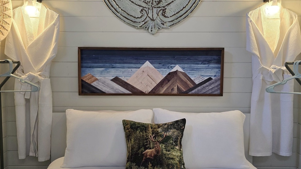 Photo of Bedroom in Baker