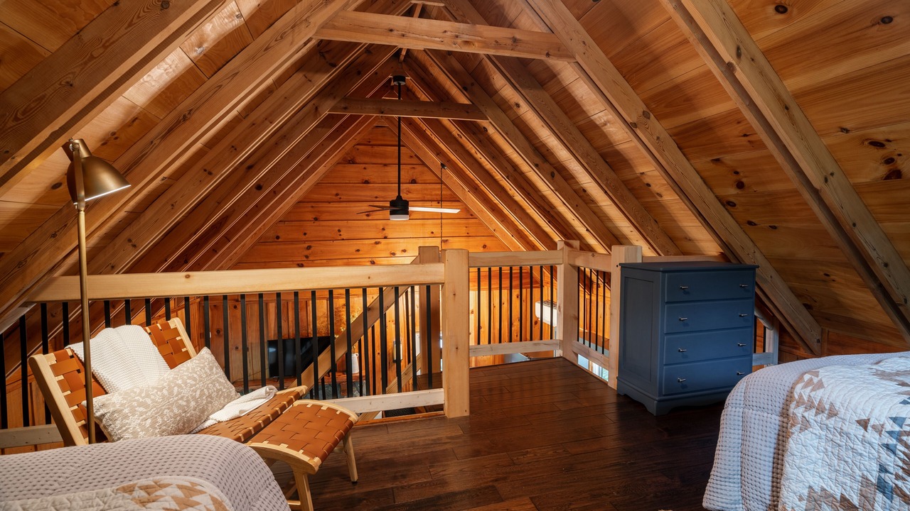 Photo of Bedroom in Cherry Log