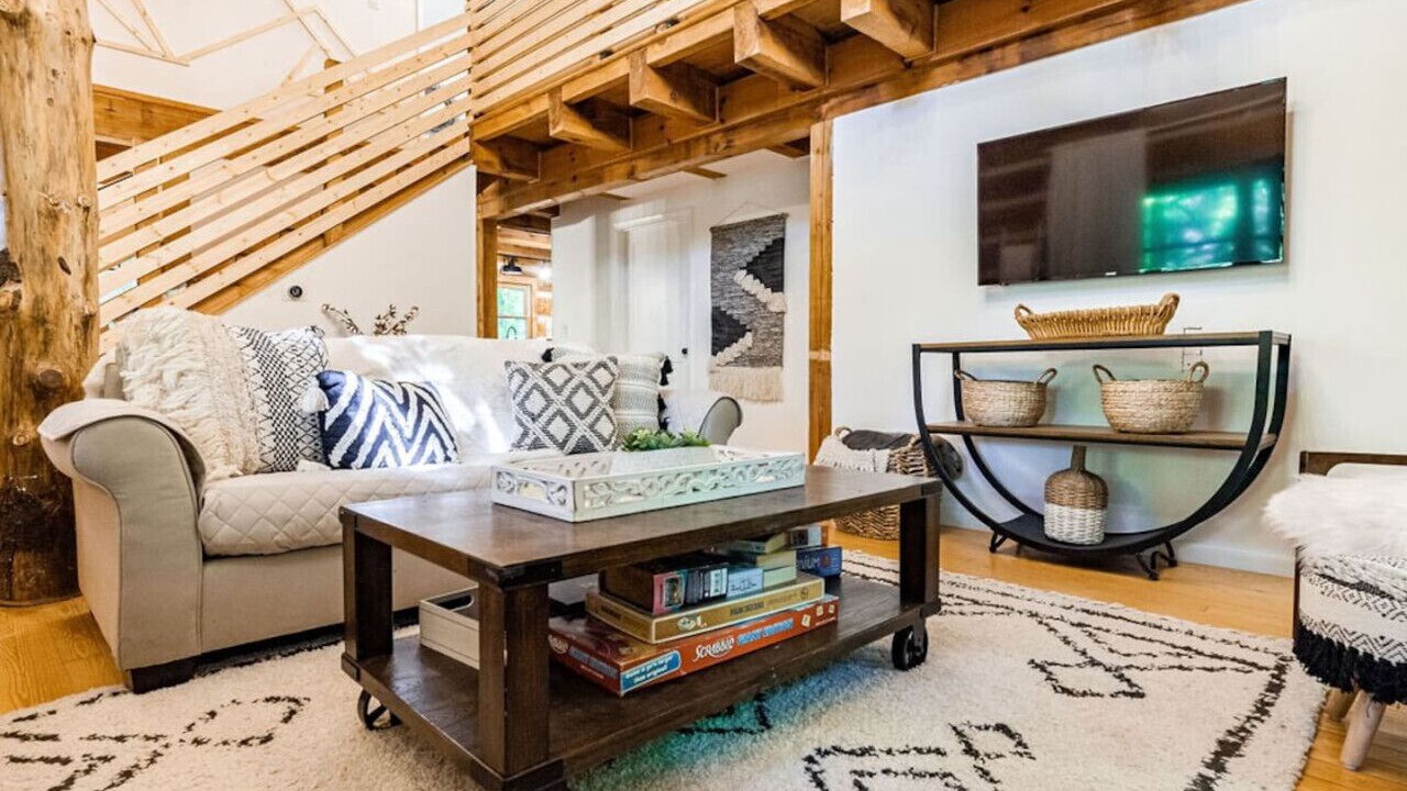 Photo of Livingroom in Asheville