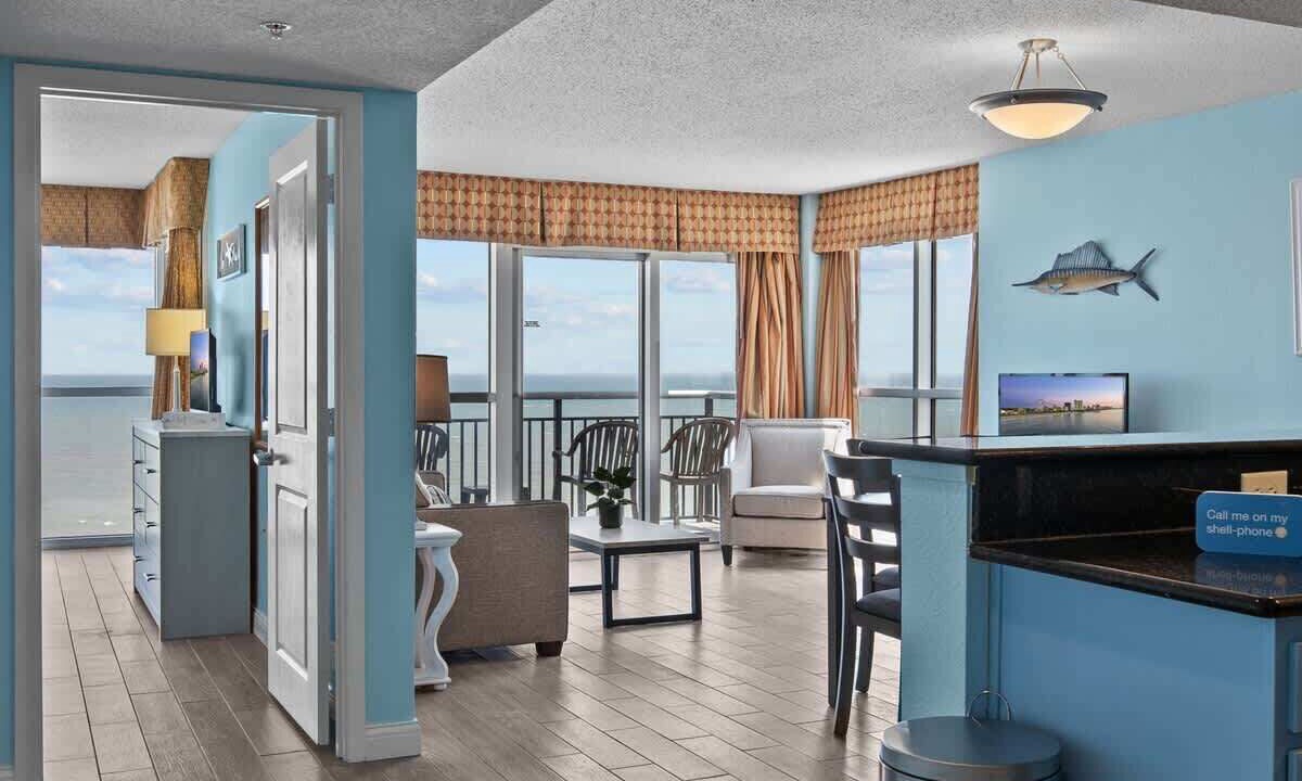 Photo of Livingroom in Downtown Myrtle Beach