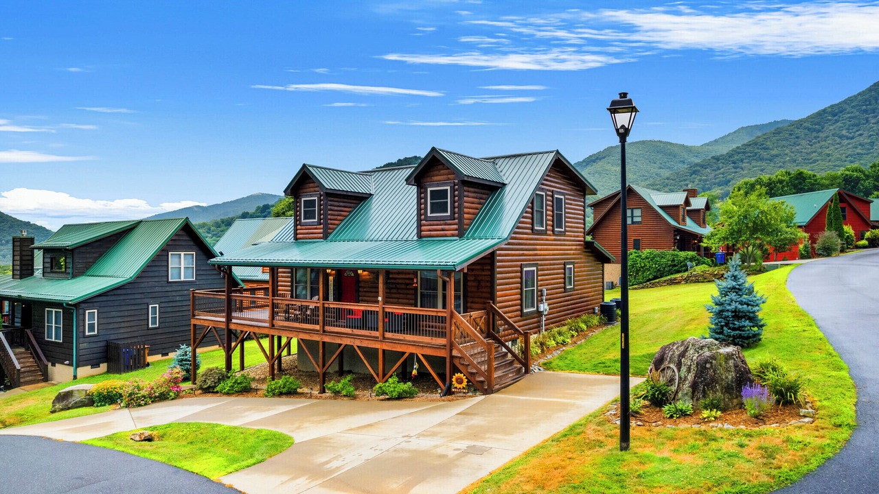 Photo of Others in Maggie Valley
