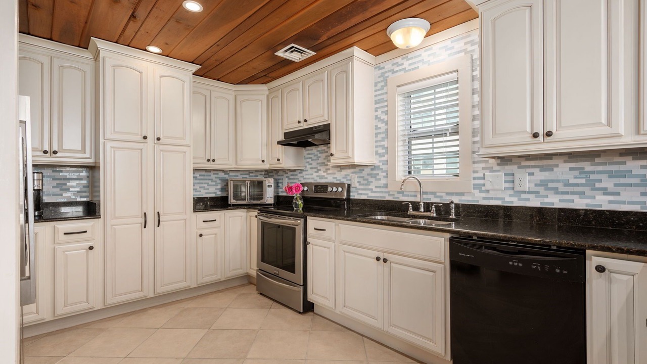 Photo of Kitchen in Kill Devil Hills