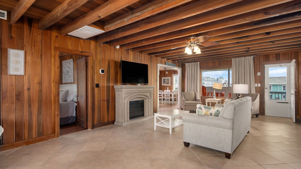 Photo of Livingroom in Kill Devil Hills