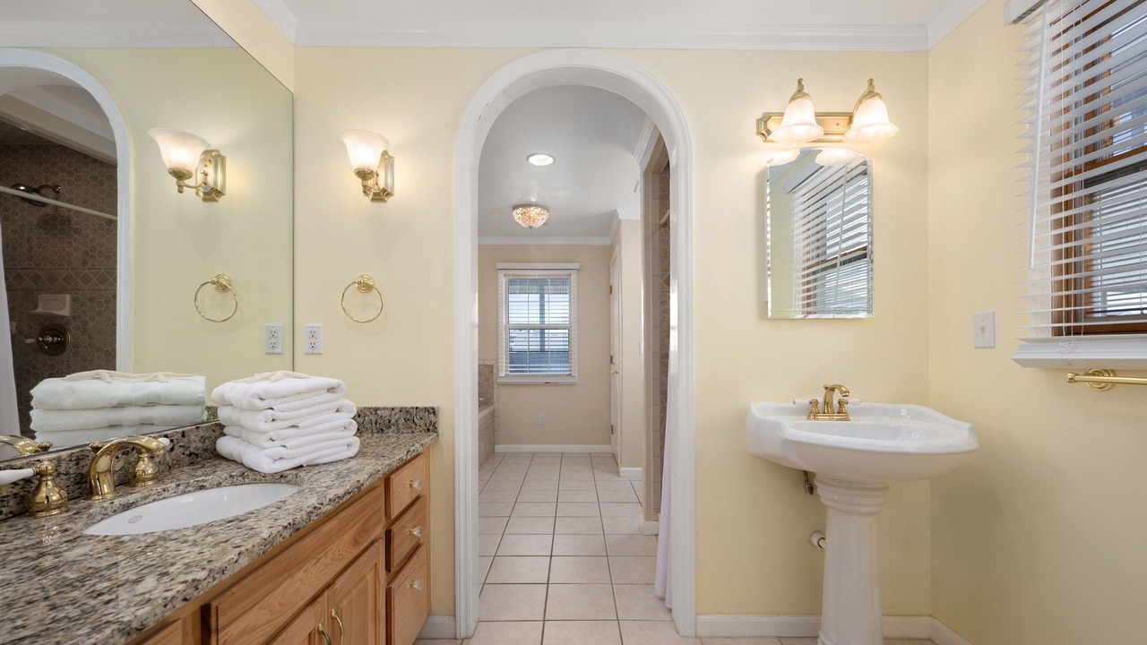 Photo of Bathroom in Kill Devil Hills