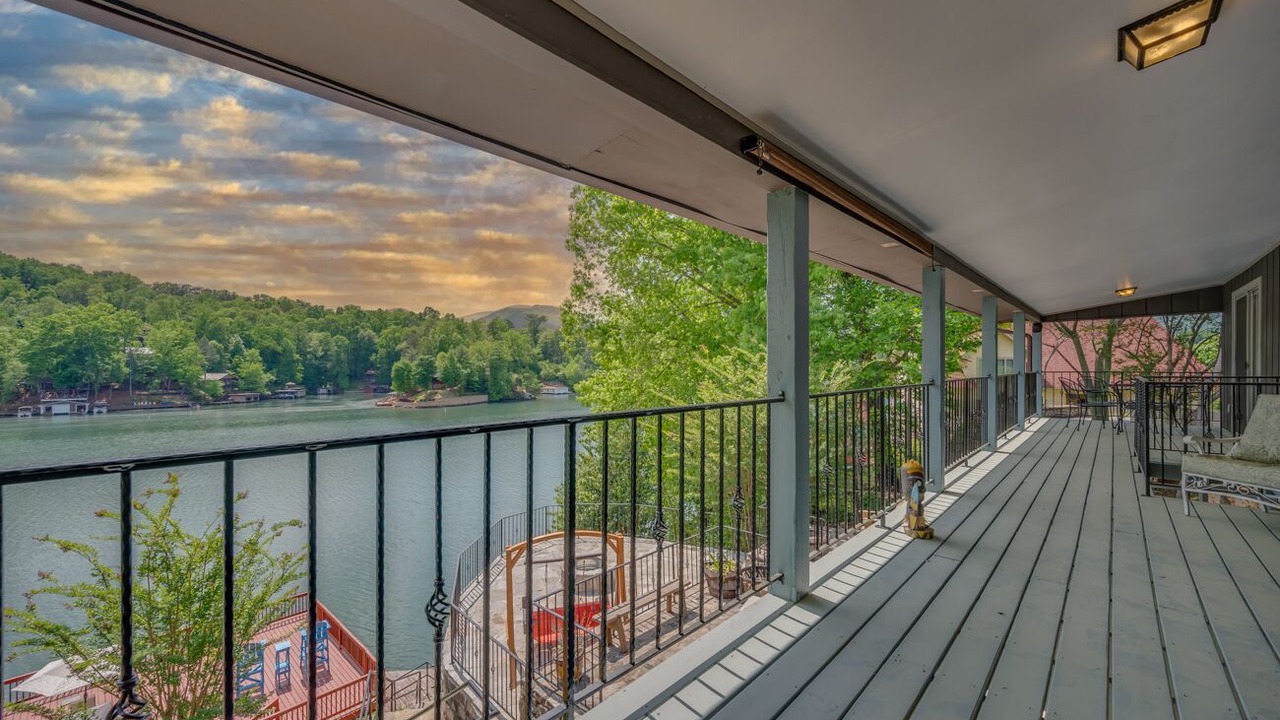 Photo of Outdoor in Sunset Cove