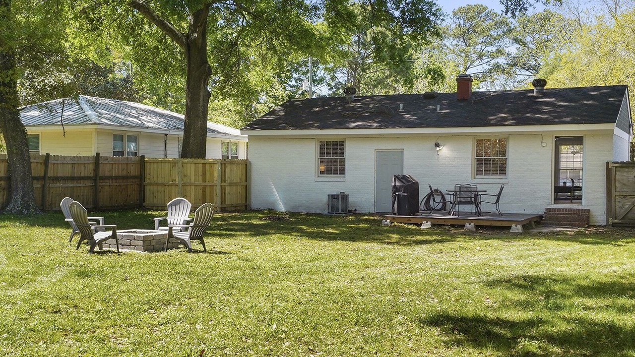 Photo of Outdoor in Mount Pleasant