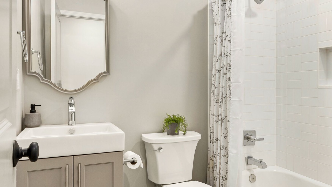 Photo of Bathroom in Northlake