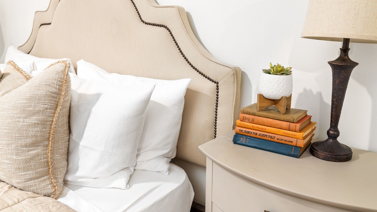 Photo of Bedroom in Northlake