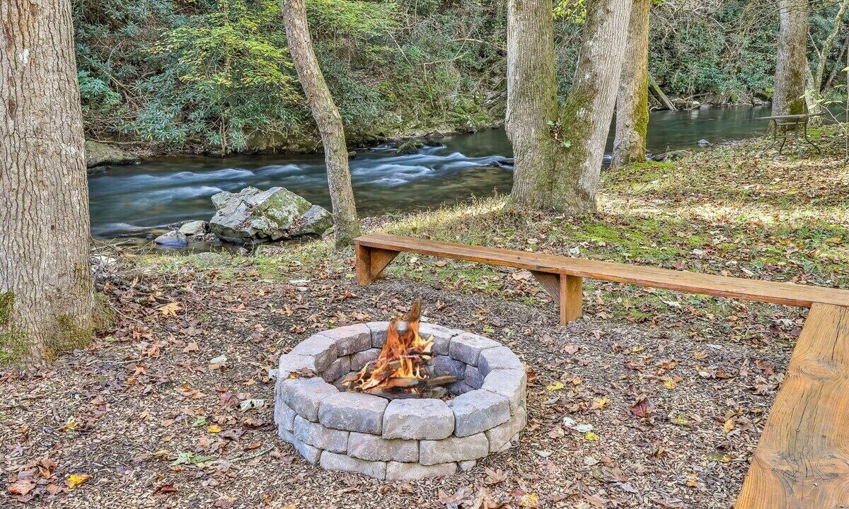 Photo of Others in Ellijay