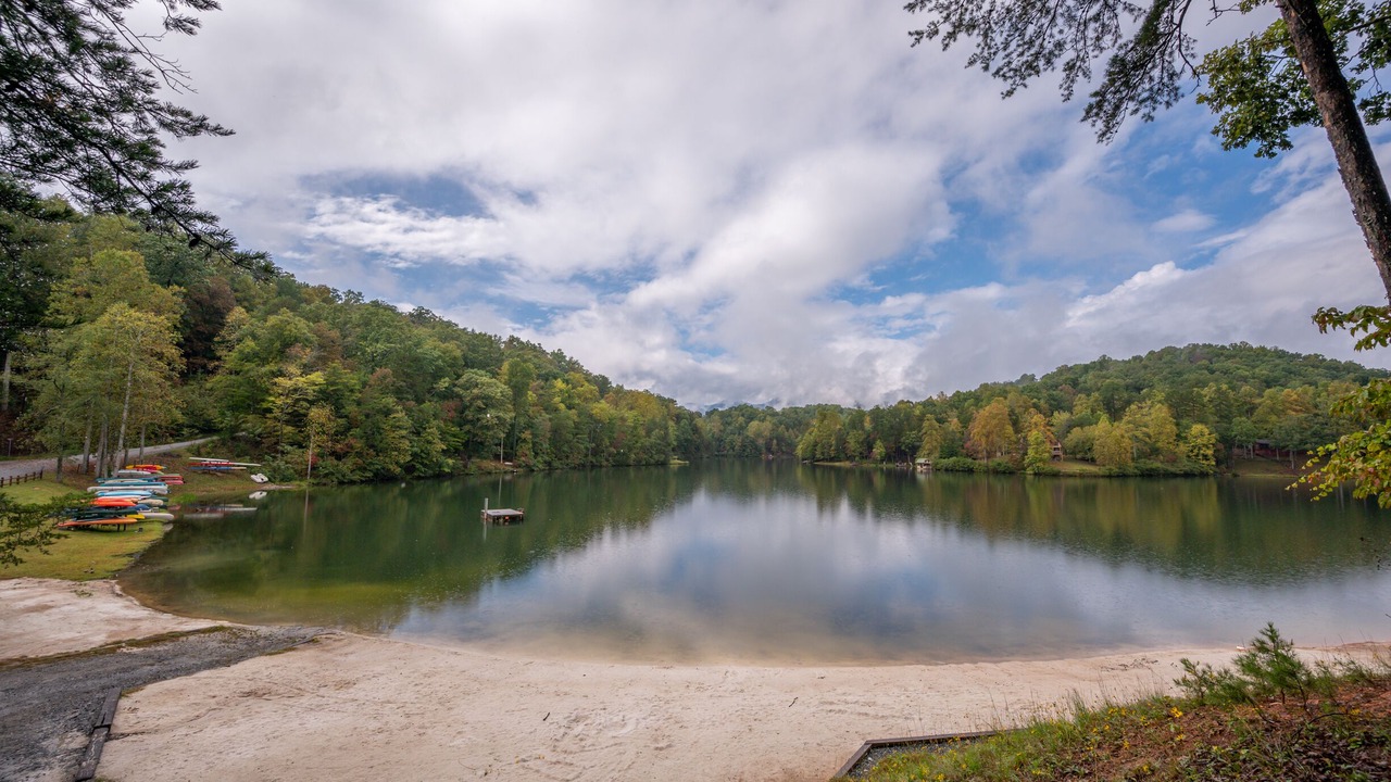 Photo of Outdoor in Lake Lure