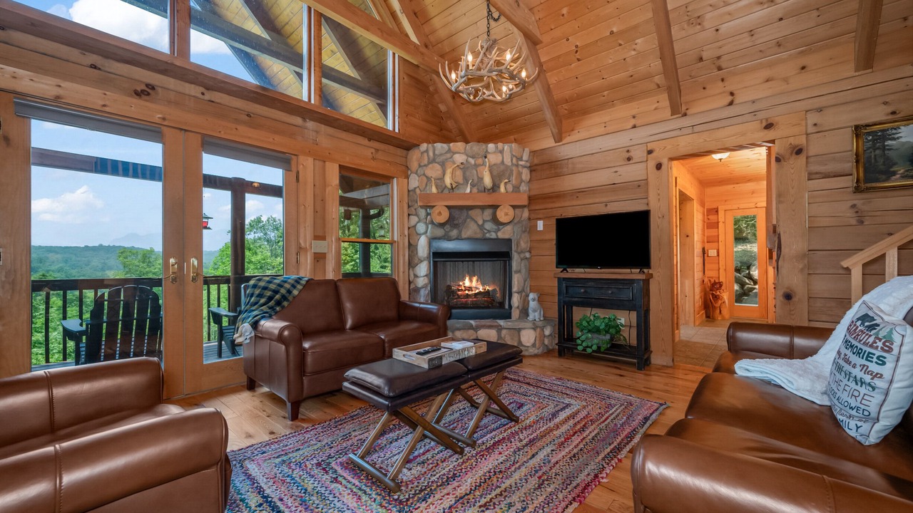 Photo of Livingroom in Lake Lure