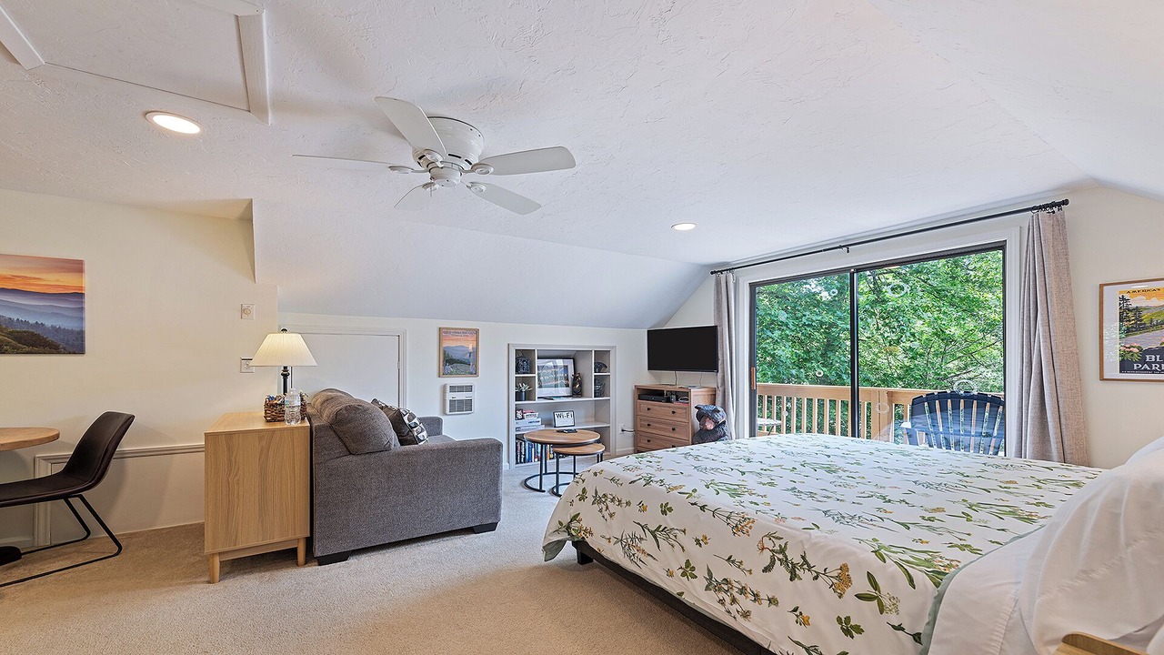 Photo of Bedroom in Valley Creek Run