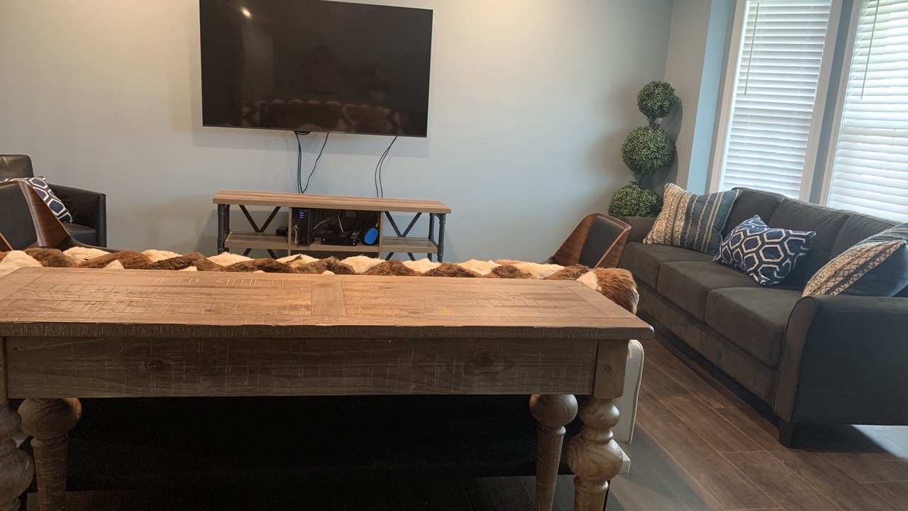 Photo of Livingroom in Lexington