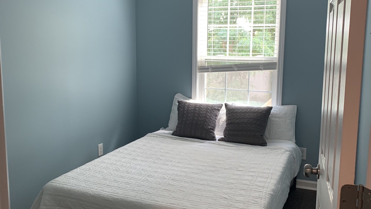 Photo of Bedroom in Lexington