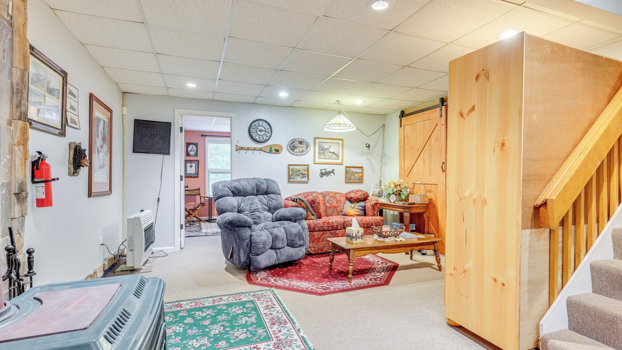 Photo of Livingroom in Young Harris