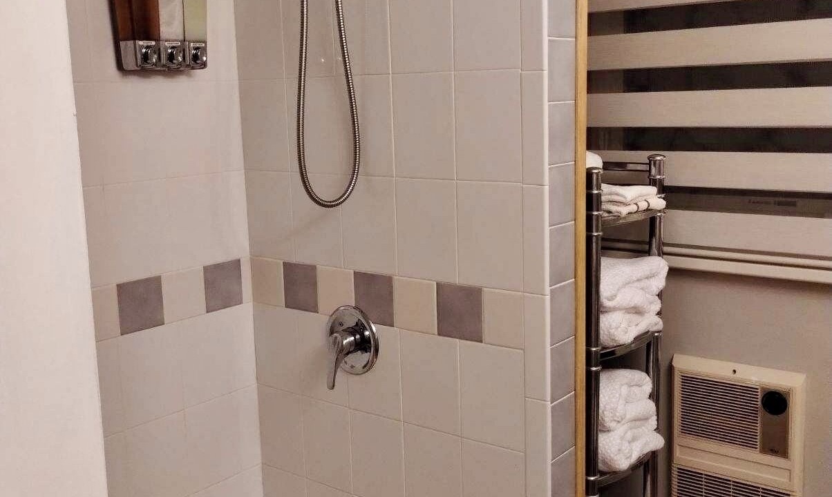 Photo of Bathroom in Blairsville