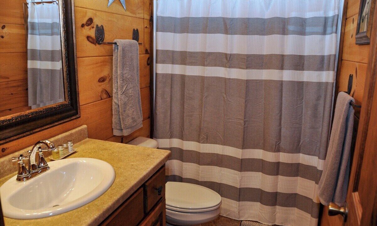 Photo of Bathroom in Murphy