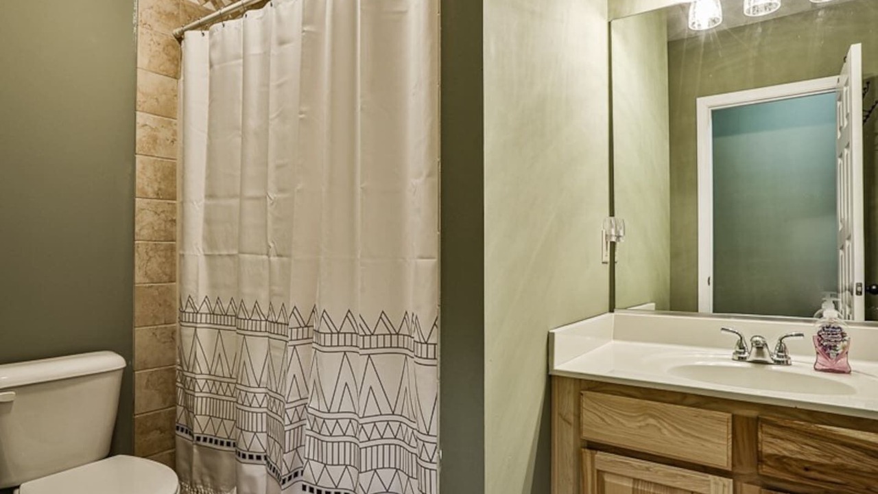 Photo of Bathroom in Ellijay