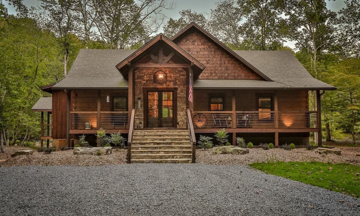 Photo of Others in Ellijay