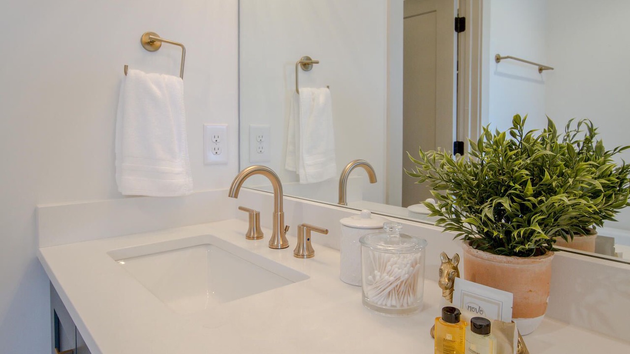 Photo of Bathroom in Edgehill