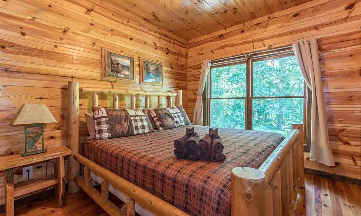 Photo of Bedroom in Cleveland