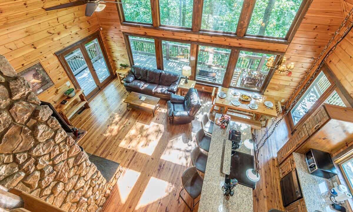 Photo of Livingroom in Cleveland