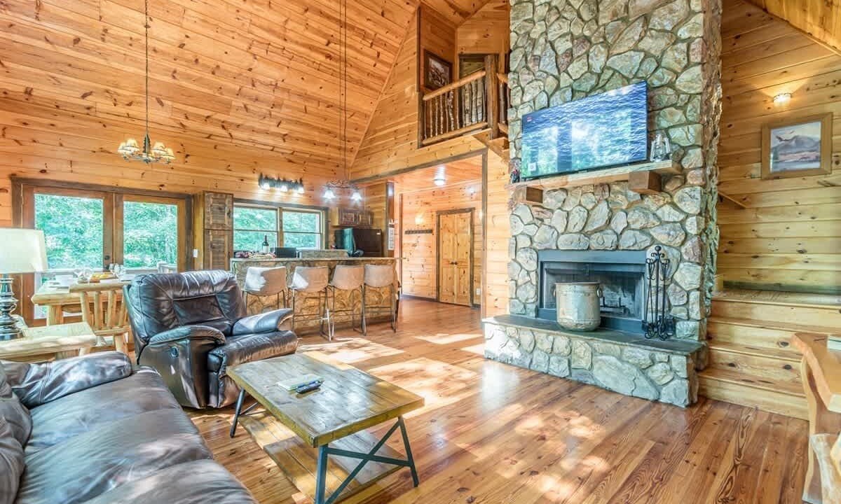 Photo of Livingroom in Cleveland
