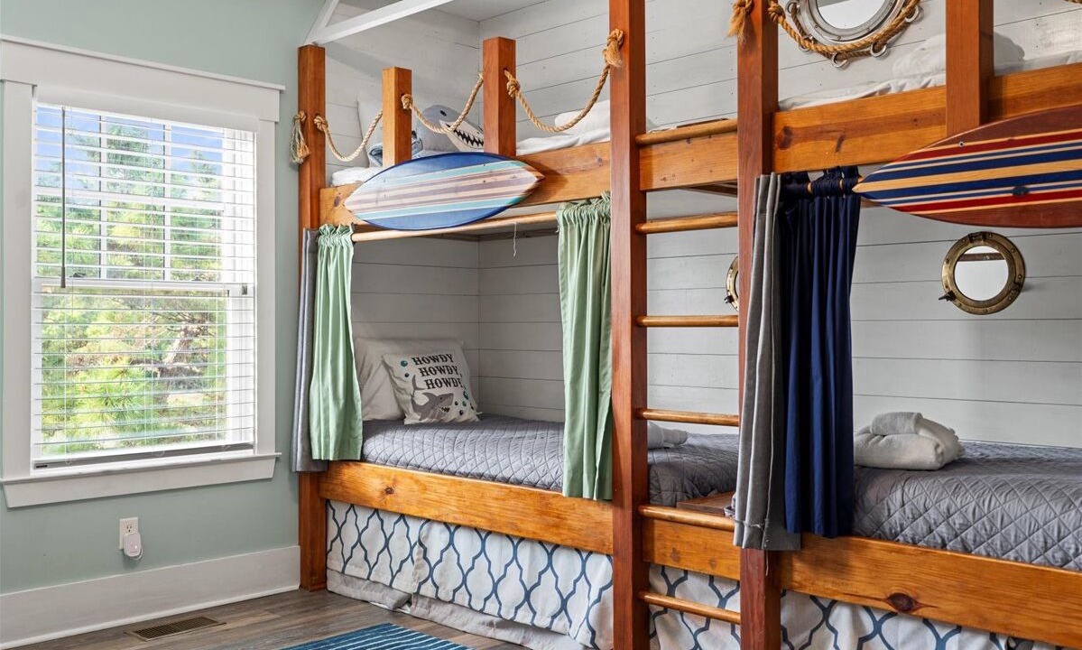 Photo of Bedroom in Saint Helena Island