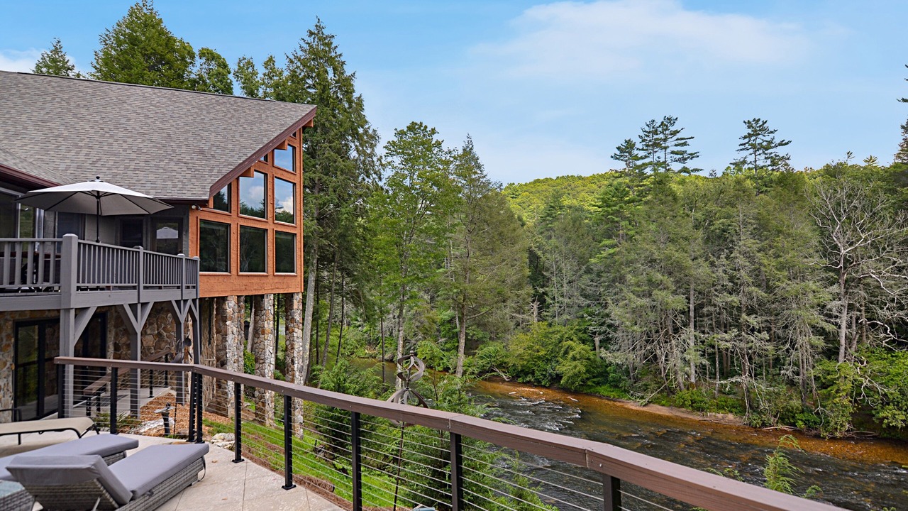 Photo of Patio Balcony in Blue Ridge