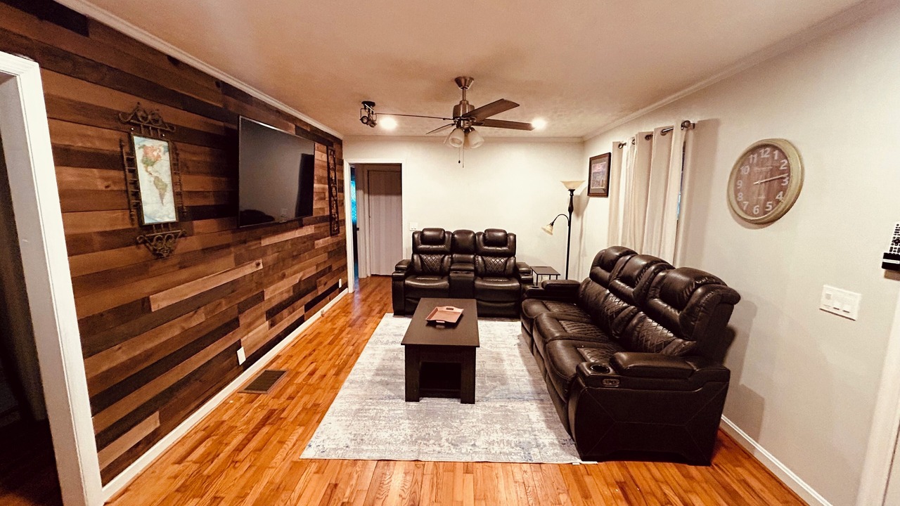 Photo of Bedroom in Jasper