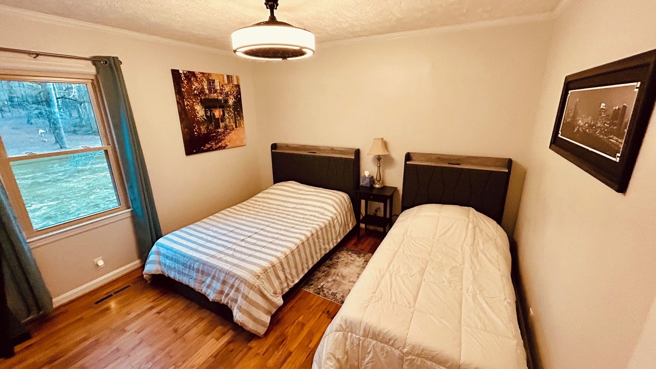 Photo of Bedroom in Jasper
