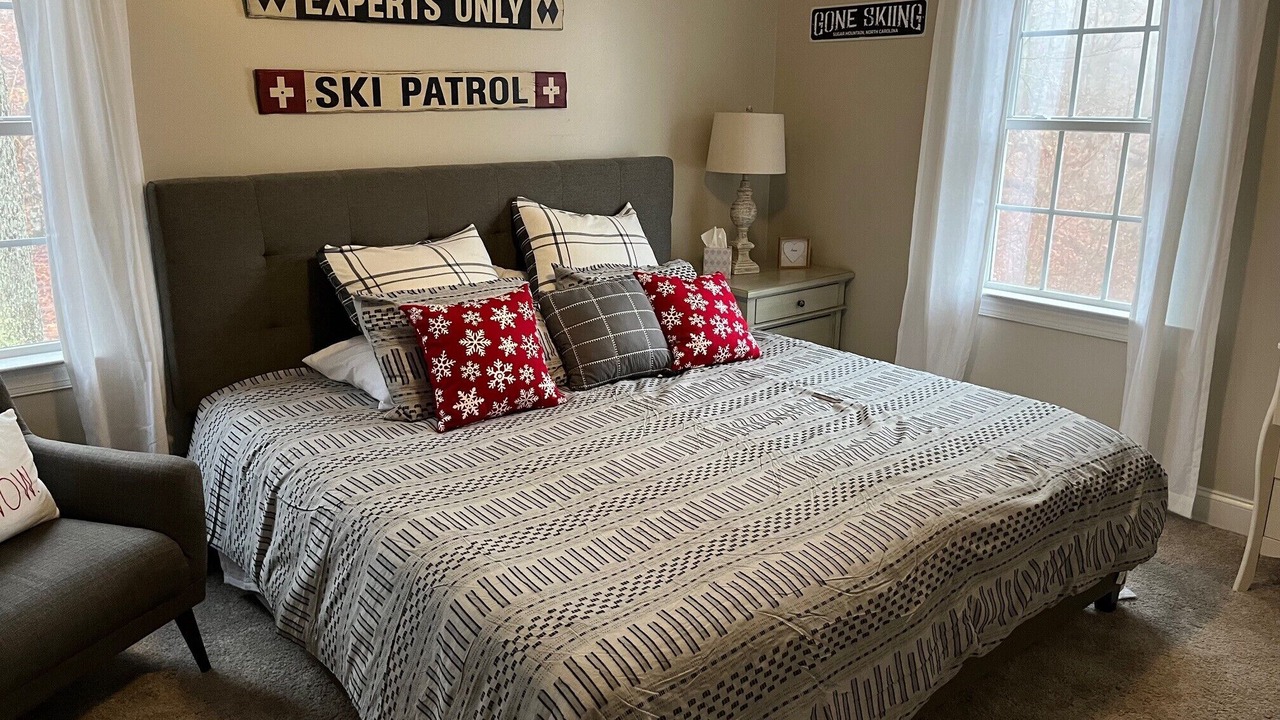 Photo of Bedroom in Sugar Mountain