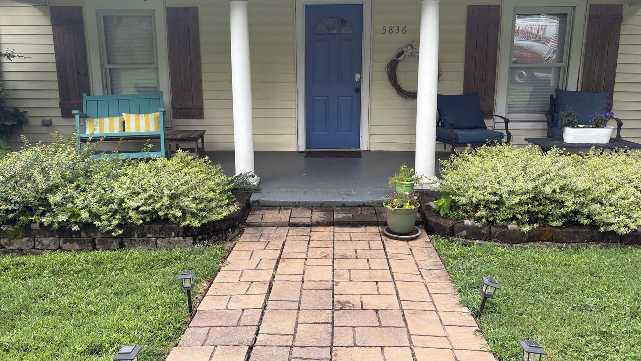 Photo of Outdoor in Huntersville