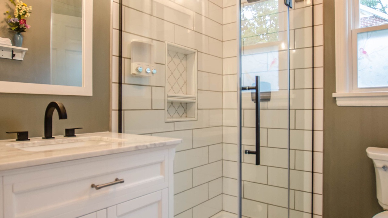 Photo of Bathroom in Bardstown