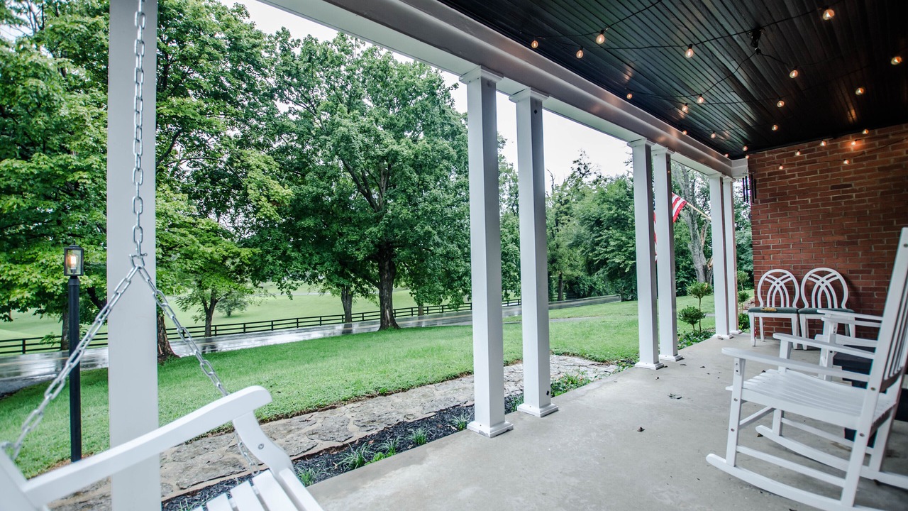 Photo of Patio Balcony in Bardstown