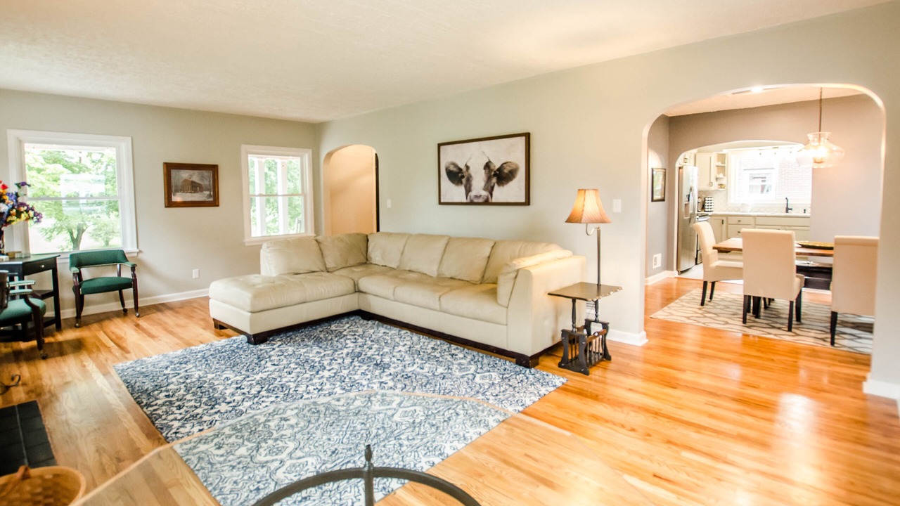Photo of Livingroom in Bardstown