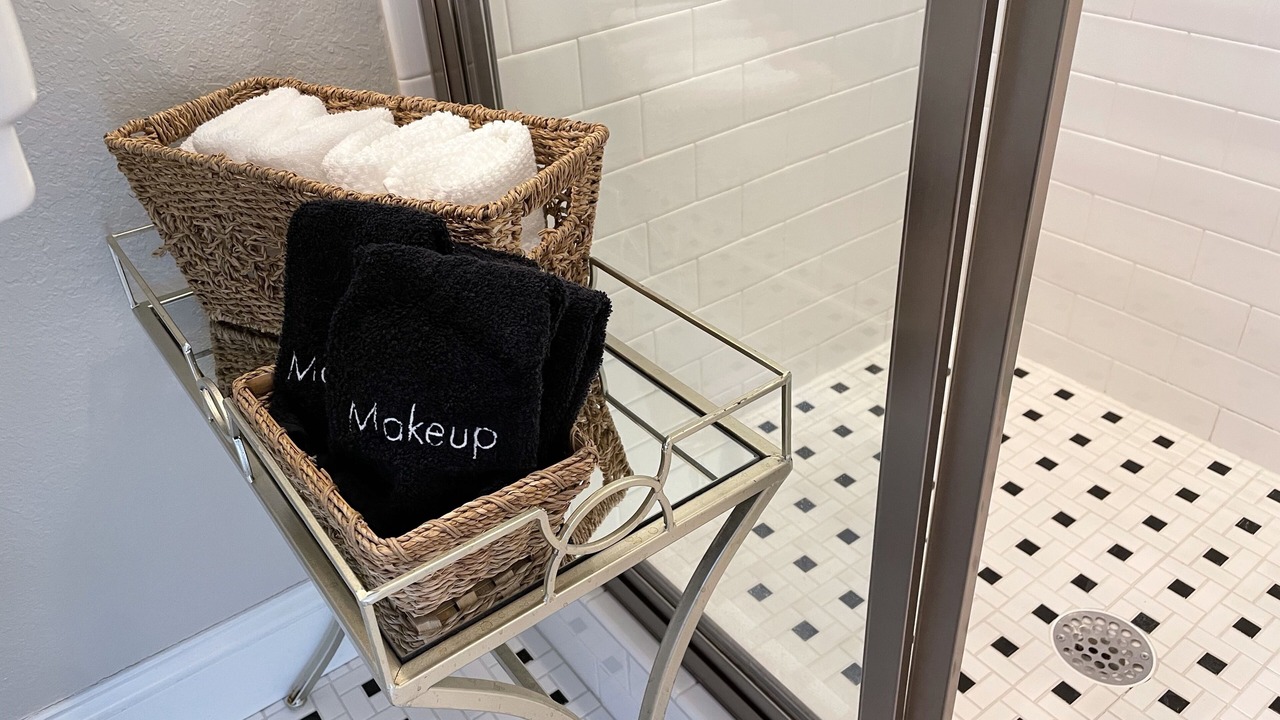 Photo of Bathroom in Kill Devil Hills