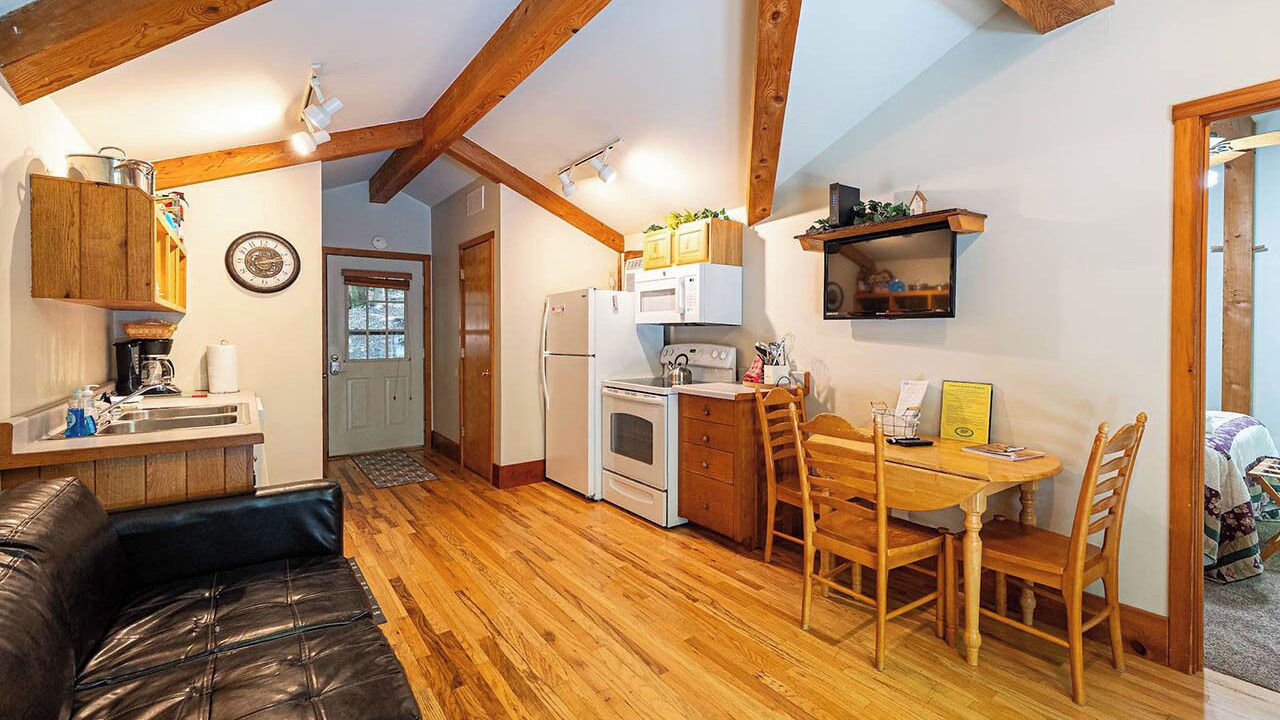 Photo of Bedroom in Victor
